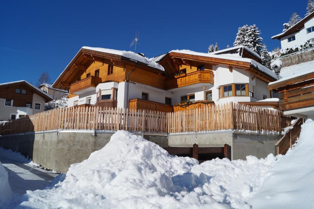 Apartments Salieta Santa Cristina Val Gardena Exteriér fotografie